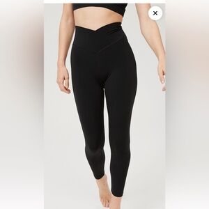 OFFLINE by Aerie Black High-Rise Crossover Leggings